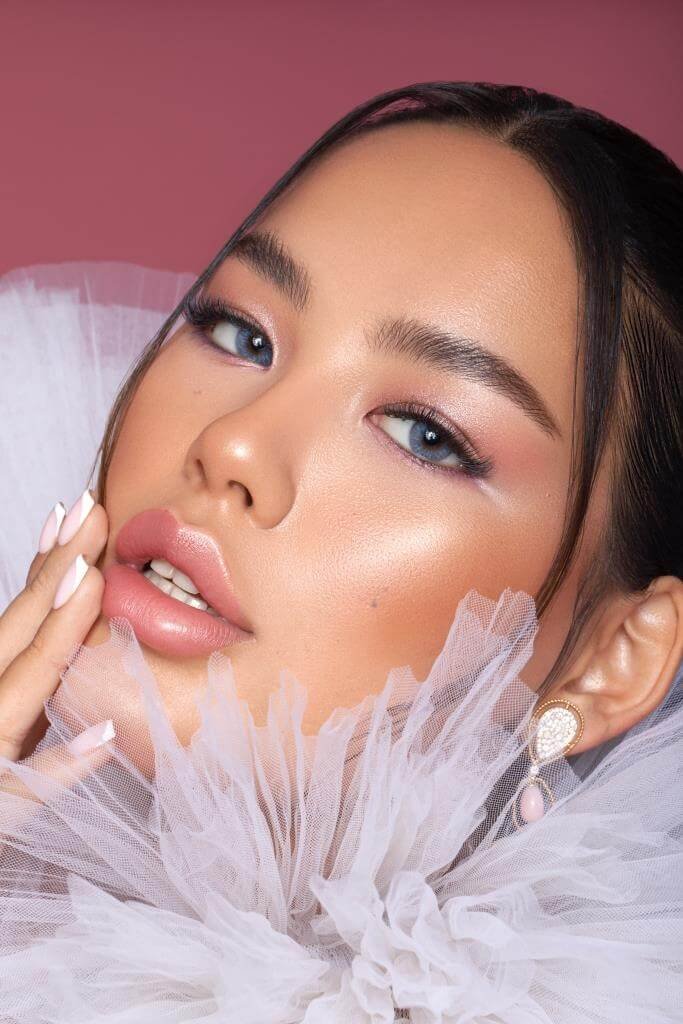 Blush Placement Tips That Balance Colored Contact Lenses