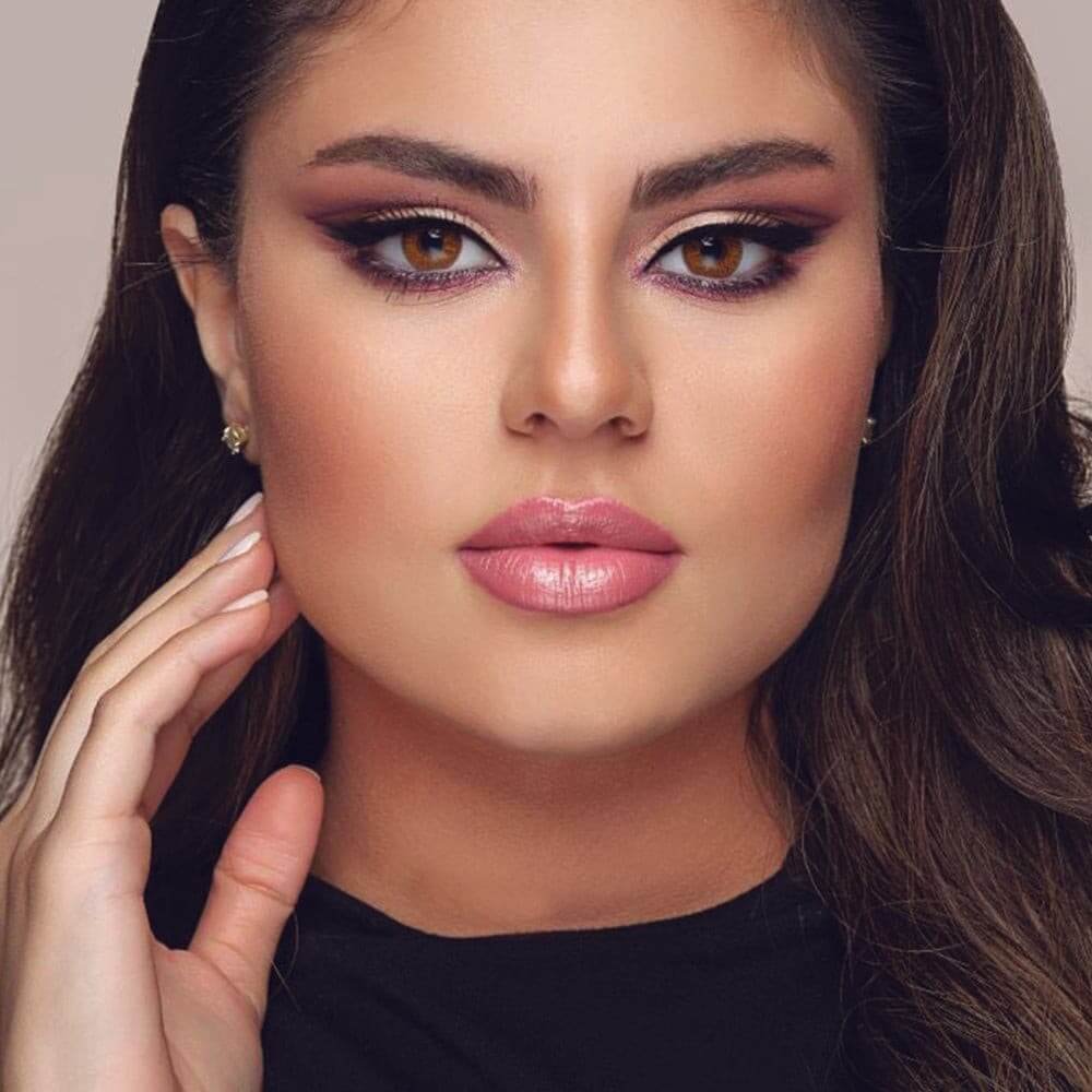 Common Beauty Mistakes When Wearing Colored Contacts