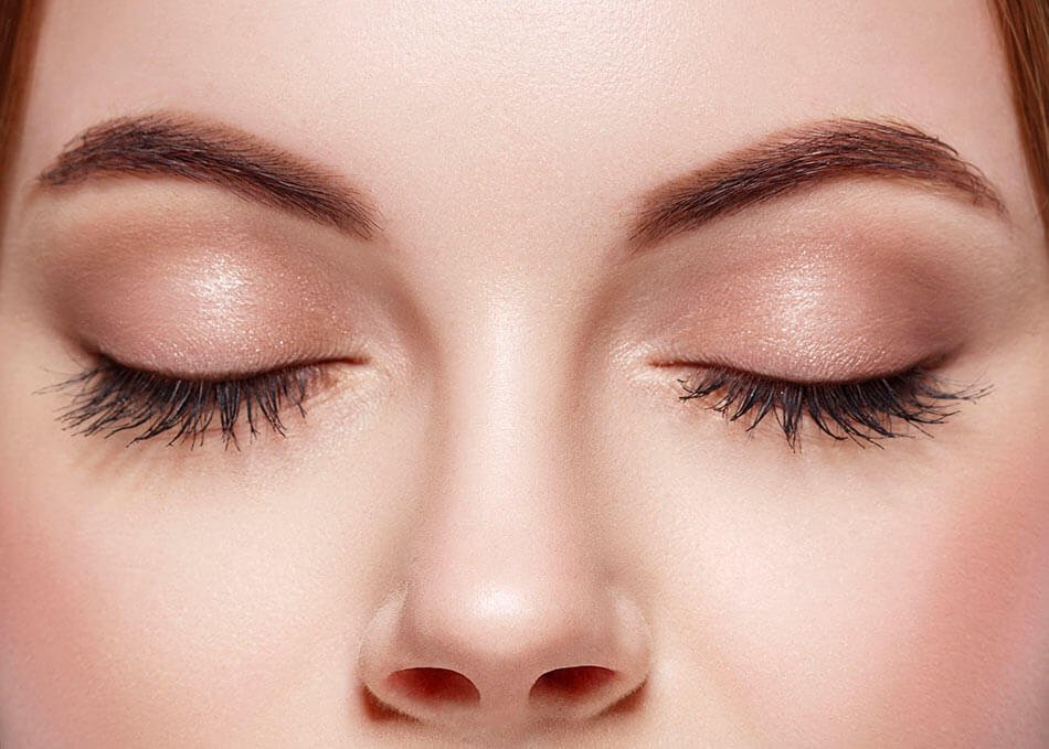 Skin Prep Tips Before Applying Eye Makeup And Colored Contacts