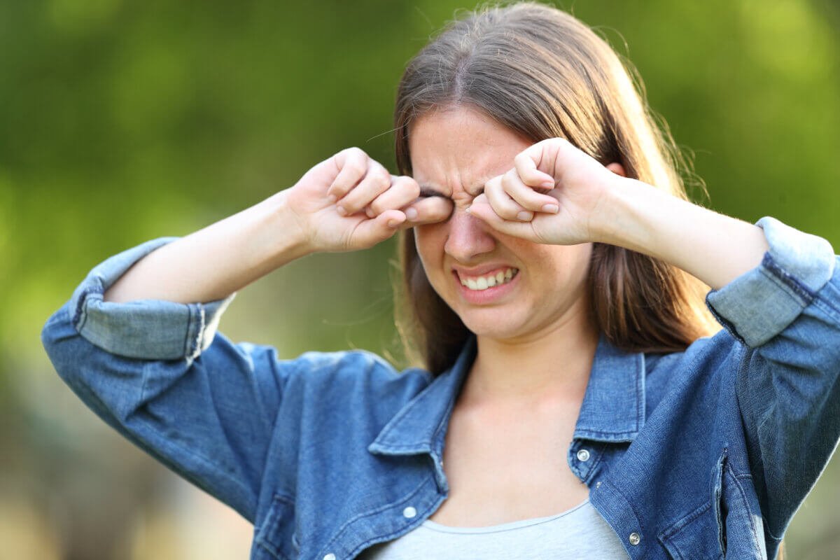 Struggling with Dry Eyes? Try These 6 Proven Remedies